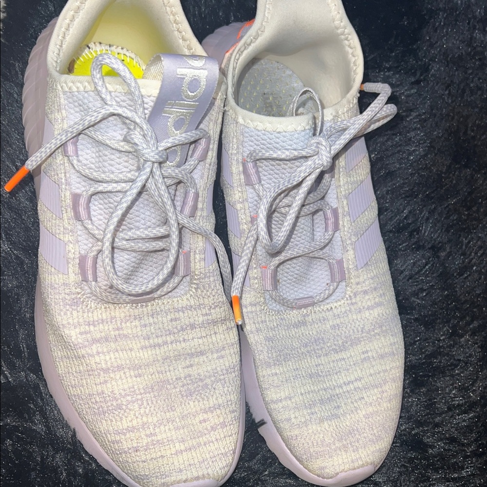 Adidas Women's Cream and lavender Sneakers